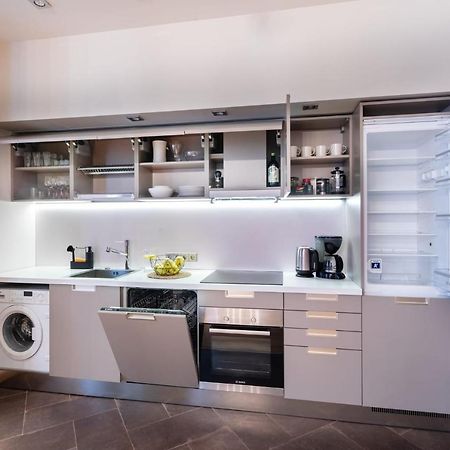 Old Riga Two Bedroom Apartment With 2 Bathrooms Exterior foto